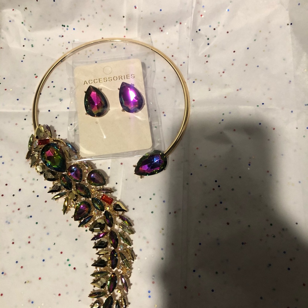 Elegant fashion earrings set